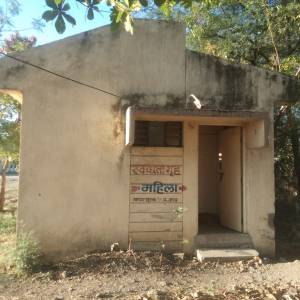 svacchata_grha_mahila_upabajara_bramhani_original